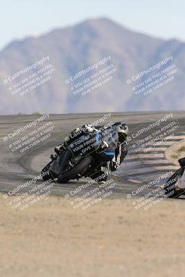 media/Nov-16-2025-Race Pace (Sun) [[8c5fa54630]]/Verified Riders/8-Turn 12 (120pm)/